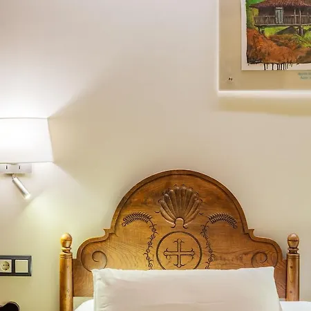 Hotell Don Paco Llanes