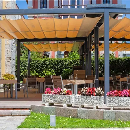 Don Paco Hotel 3*