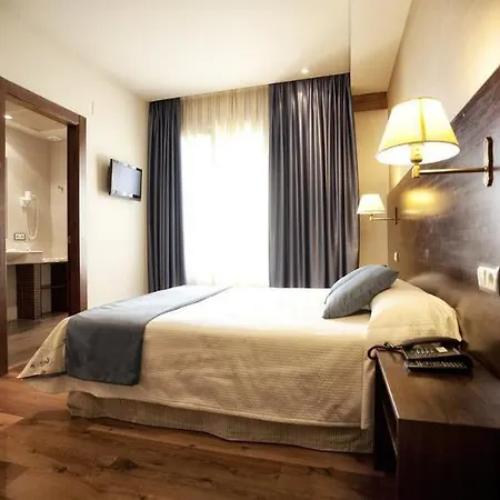 Hotel Don Paco 3*