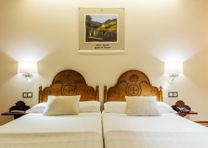 Hotel Don Paco Llanes