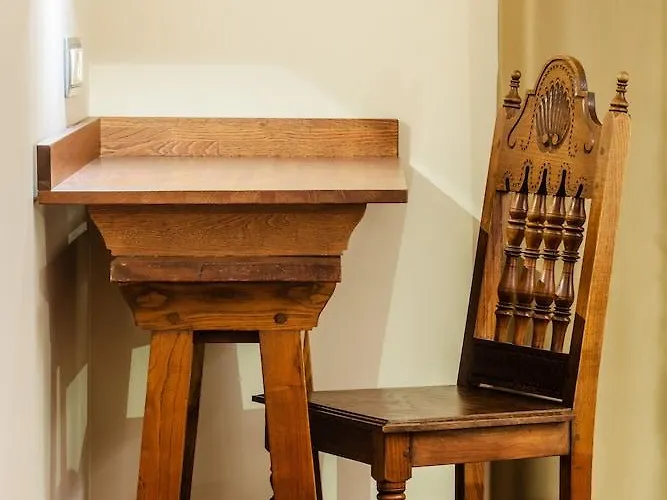 Hotel Don Paco Llanes