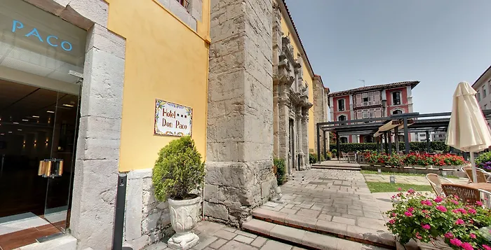 Don Paco Hotel